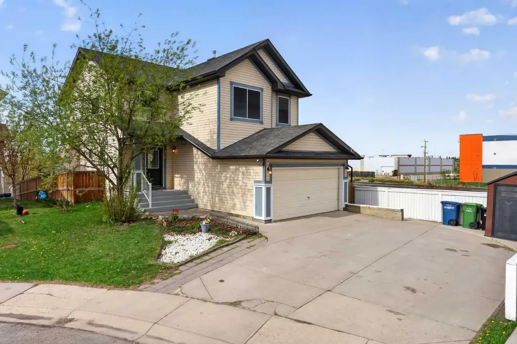 130 Morningside Point SW Airdrie AB T4B 3M3
