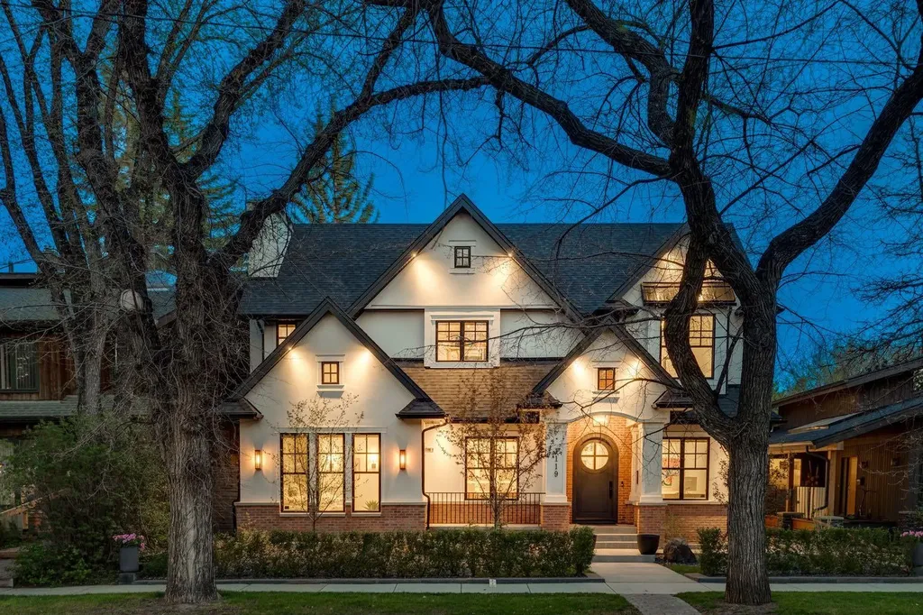 1119 Riverdale Avenue SW Calgary AB t2s 0y9