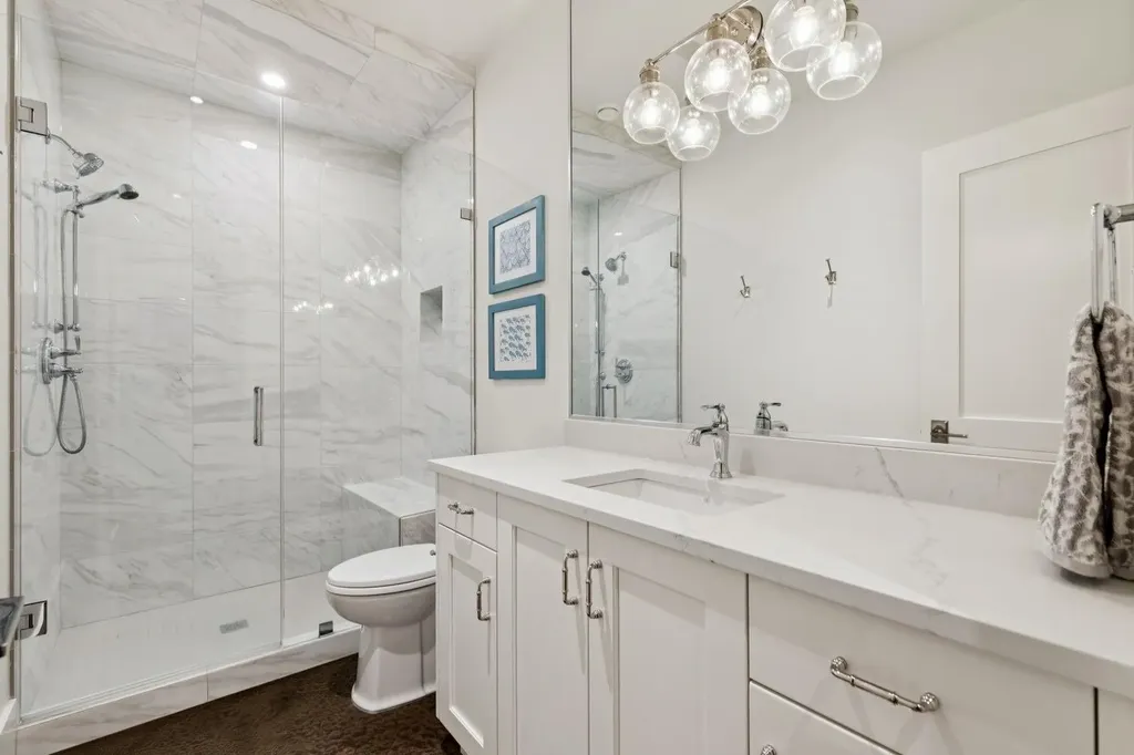 1119 Riverdale Avenue SW Calgary AB t2s 0y9