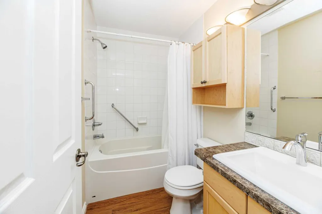 18 Averill Street Red Deer AB T4R 3J1