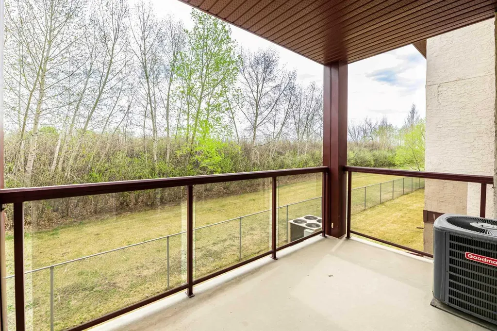 18 Averill Street Red Deer AB T4R 3J1