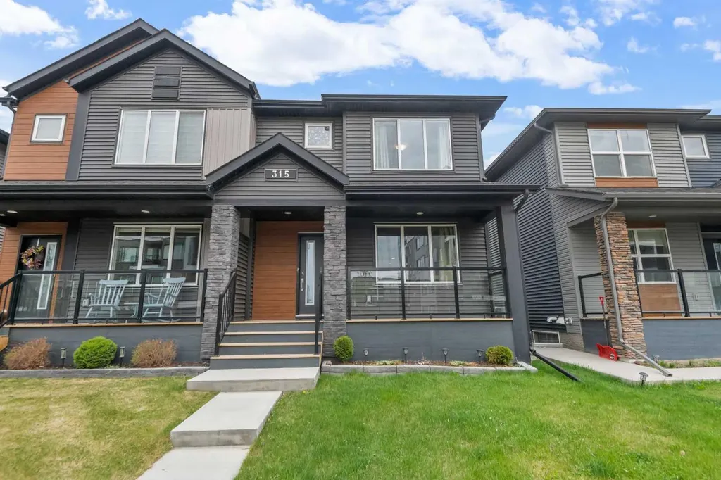 315 Wolf Creek Way SE Calgary AB T2X 4y8