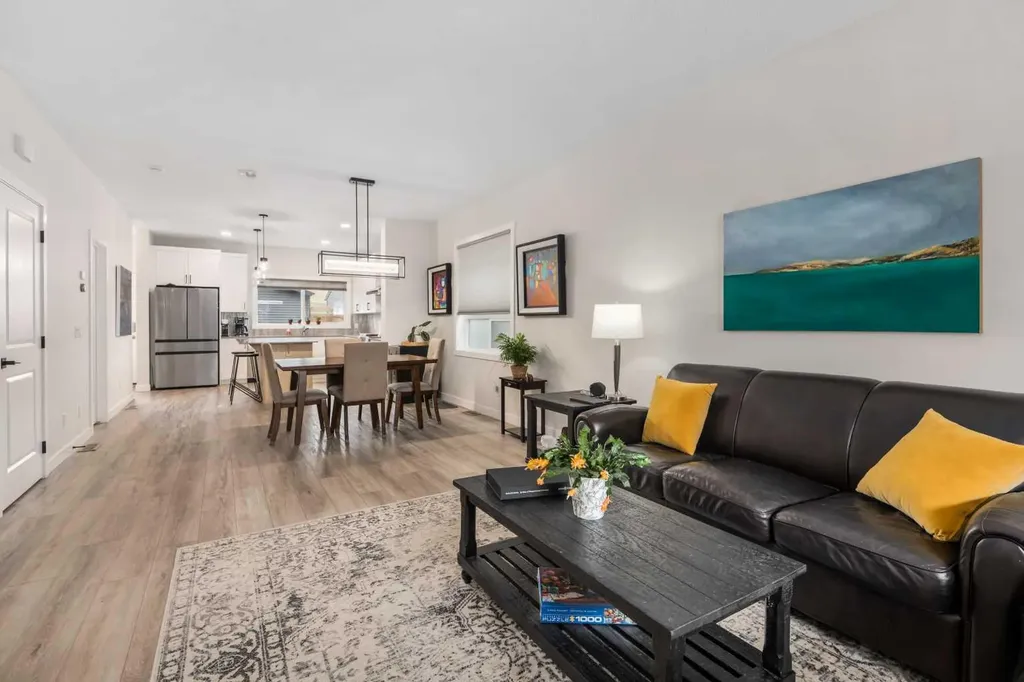 315 Wolf Creek Way SE Calgary AB T2X 4y8