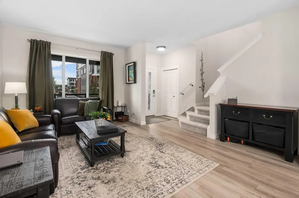 315 Wolf Creek Way SE Calgary AB T2X 4y8