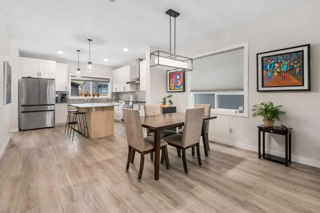 315 Wolf Creek Way SE Calgary AB T2X 4y8