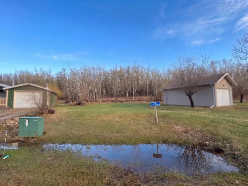 #34 160 Peace River Avenue Joussard AB T0G 1J0