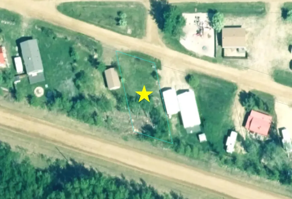 #34 160 Peace River Avenue Joussard AB T0G 1J0