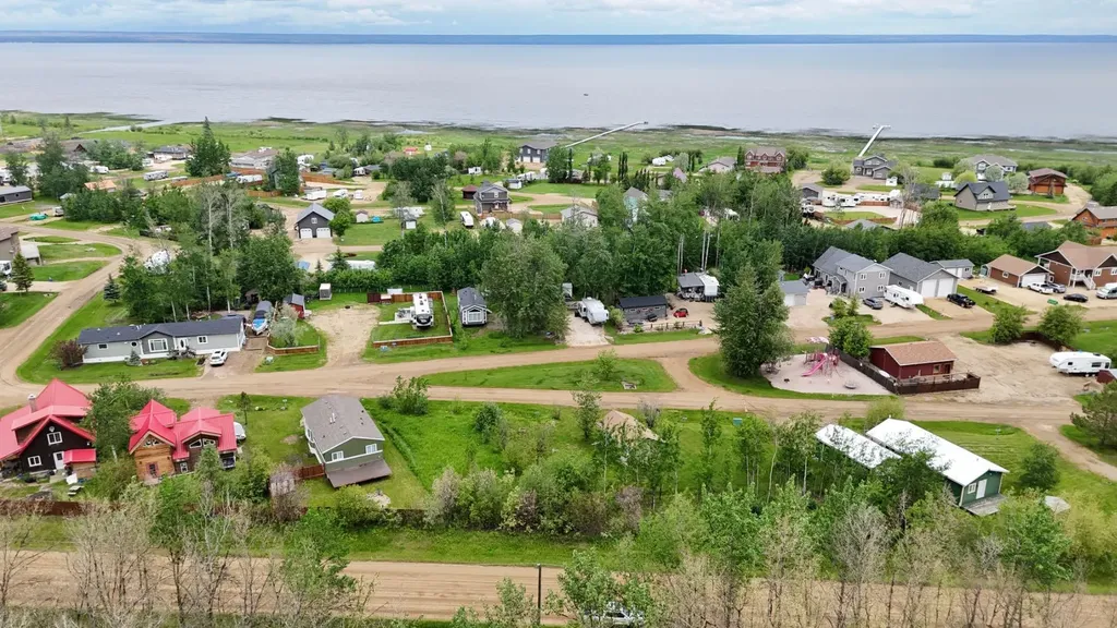 #34 160 Peace River Avenue Joussard AB T0G 1J0