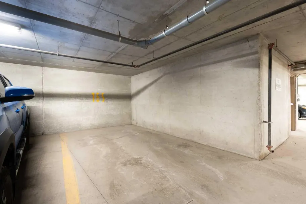 1111 6 Avenue SW Calgary AB T2P 5M5