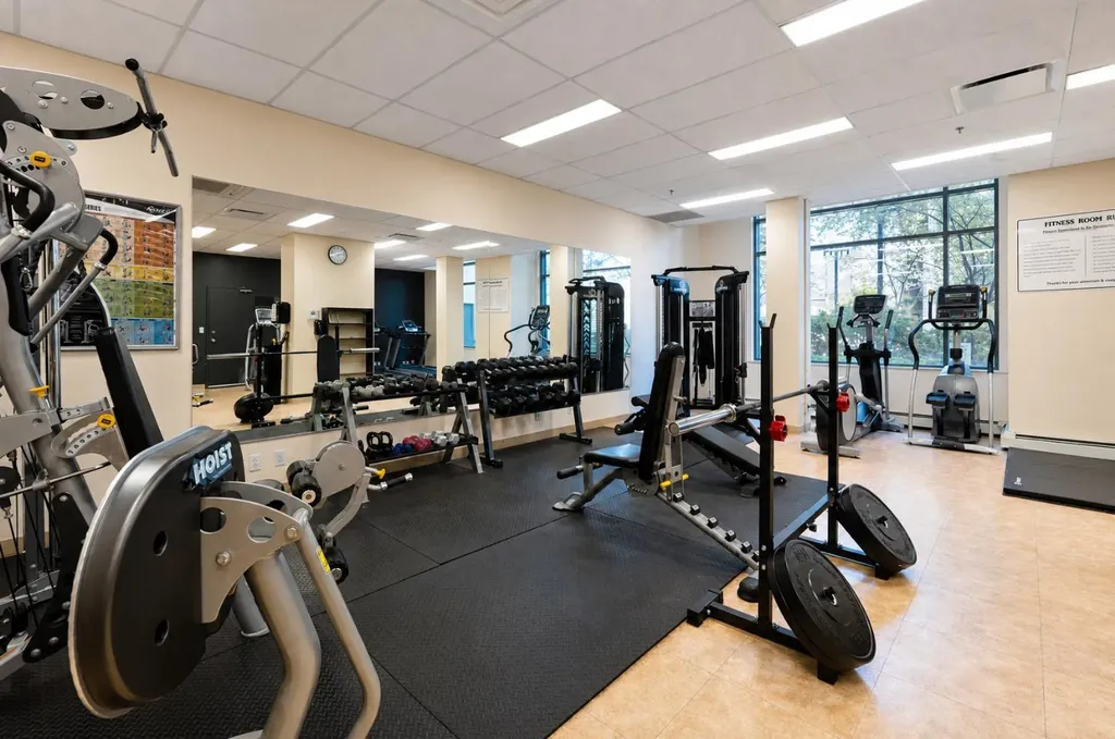 1111 6 Avenue SW Calgary AB T2P 5M5