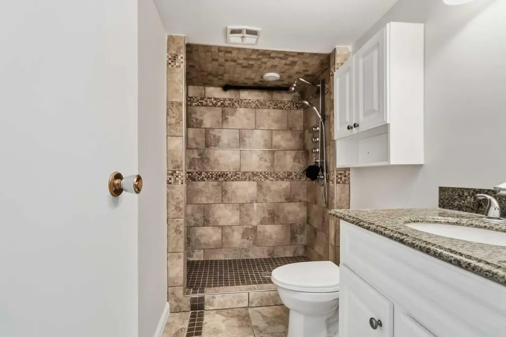 11 Fitzgerald Avenue Fort Mcmurray AB T9H1K1