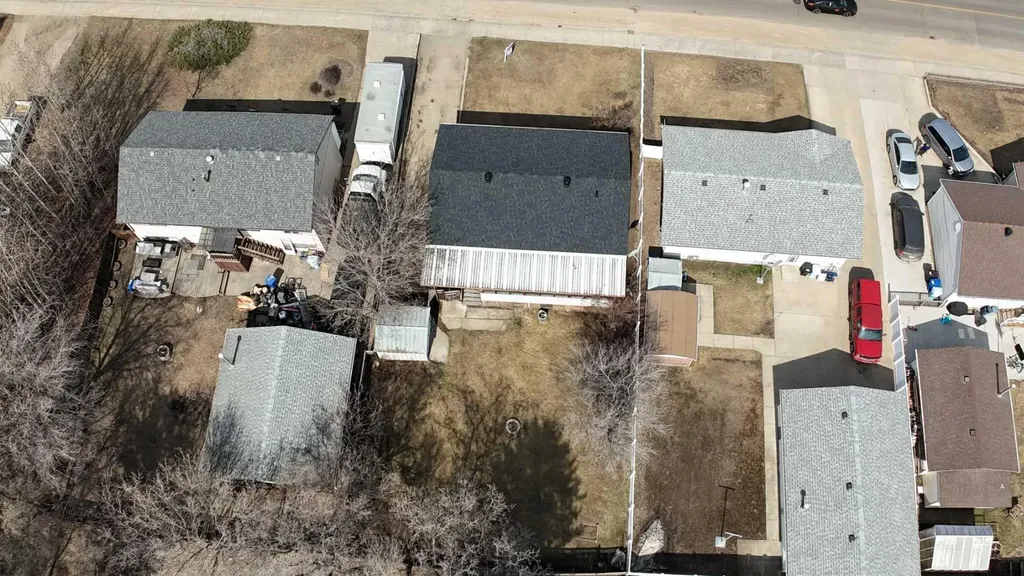 11 Fitzgerald Avenue Fort Mcmurray AB T9H1K1