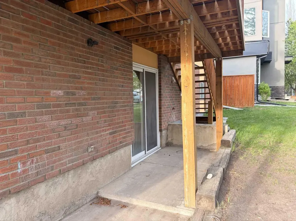 1202 2 Street NE Calgary AB T2E 8A6