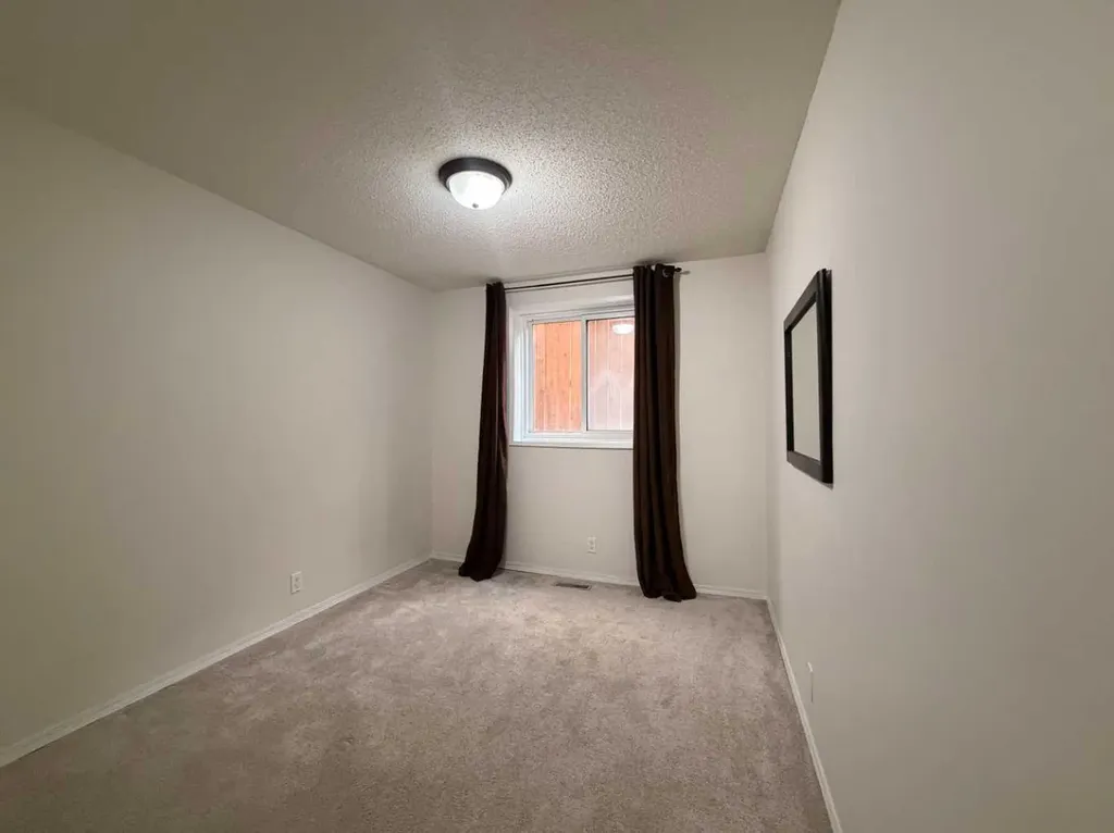 1202 2 Street NE Calgary AB T2E 8A6