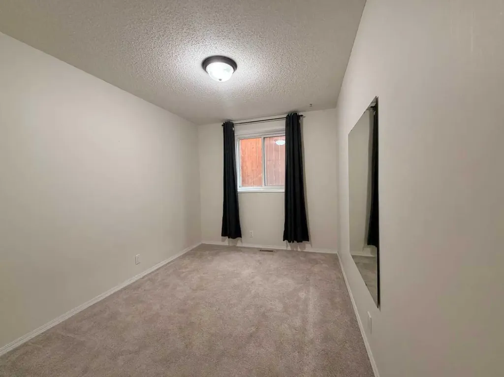 1202 2 Street NE Calgary AB T2E 8A6