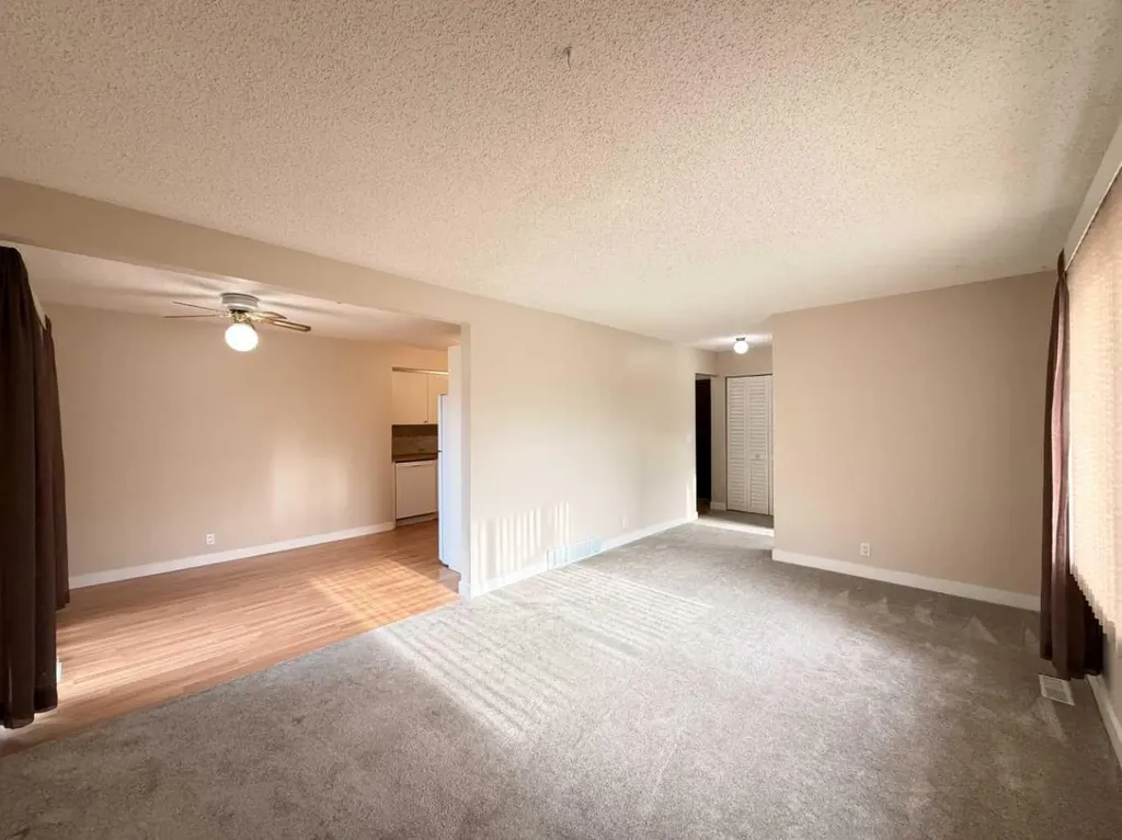 1202 2 Street NE Calgary AB T2E 8A6