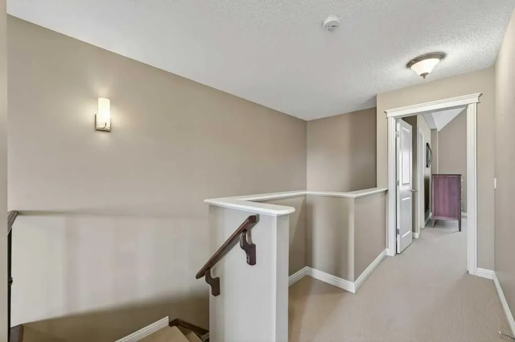 44 Mike Ralph Way SW Calgary AB T3E 0H8