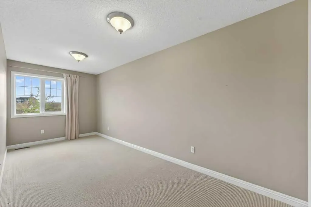 44 Mike Ralph Way SW Calgary AB T3E 0H8
