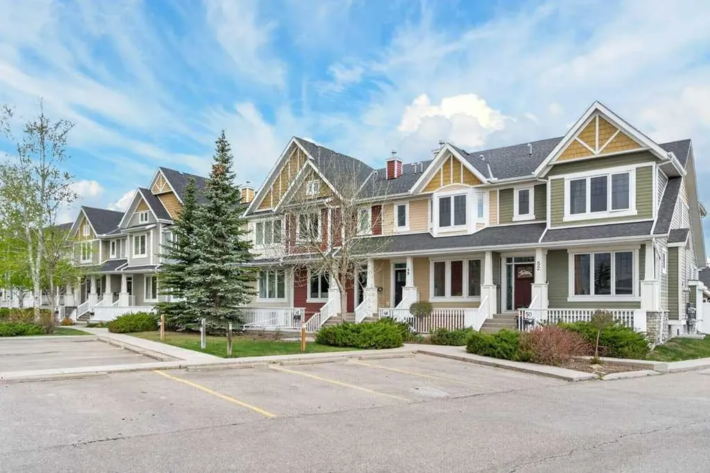 44 Mike Ralph Way SW Calgary AB T3E 0H8