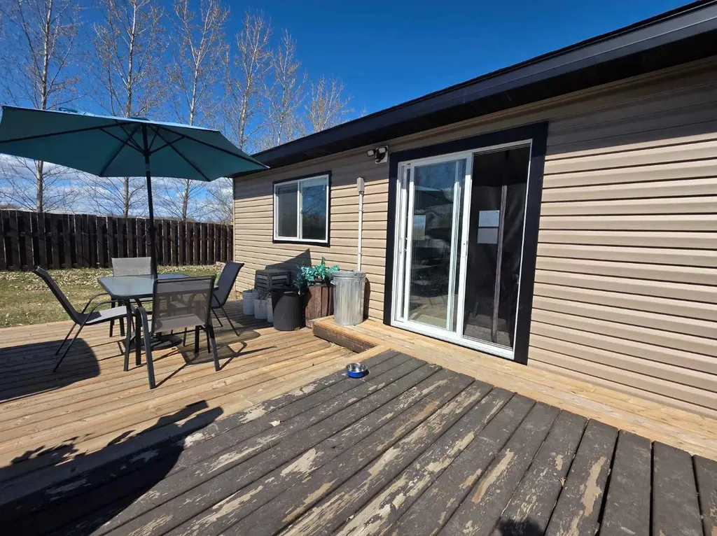 31 10405 Twp Road 740 Rural Big Lakes County AB T0G 1E0