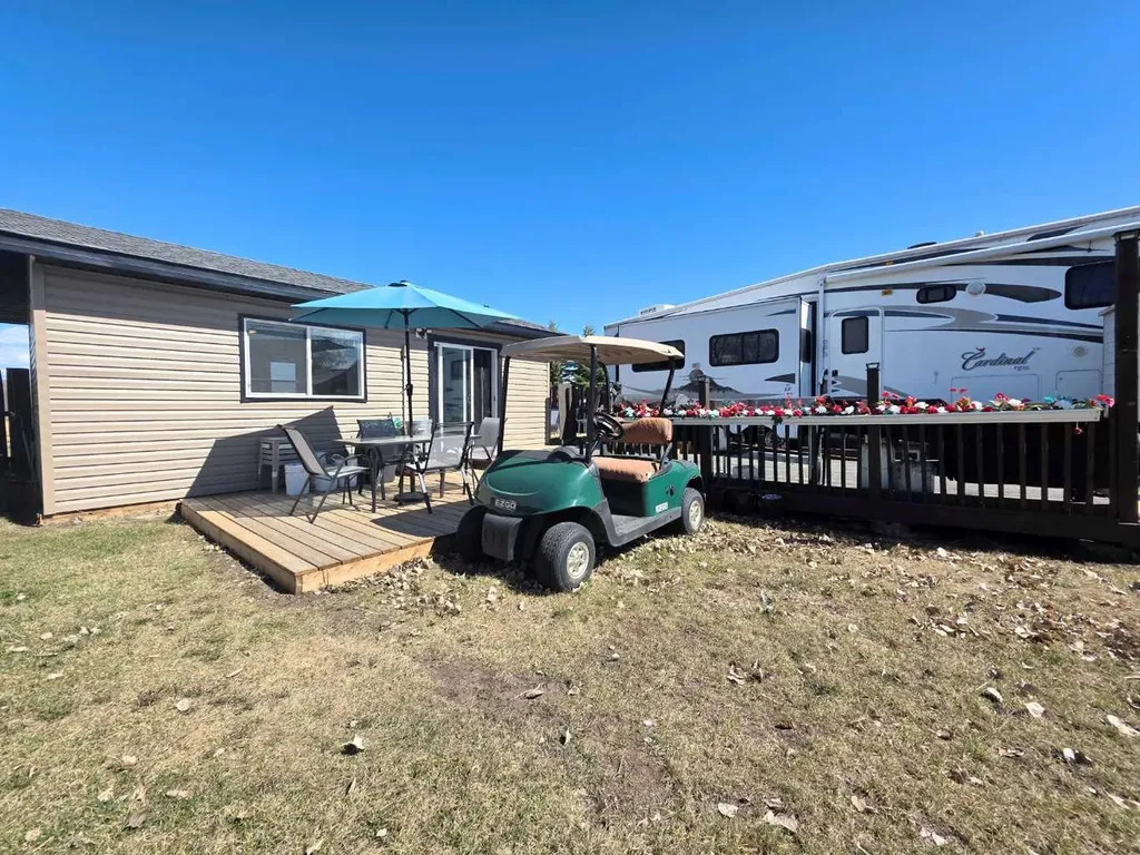 31 10405 Twp Road 740 Rural Big Lakes County AB T0G 1E0