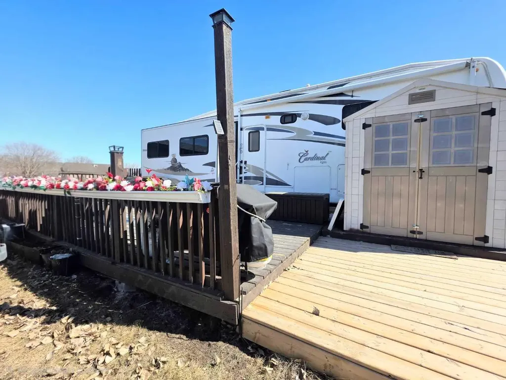 31 10405 Twp Road 740 Rural Big Lakes County AB T0G 1E0