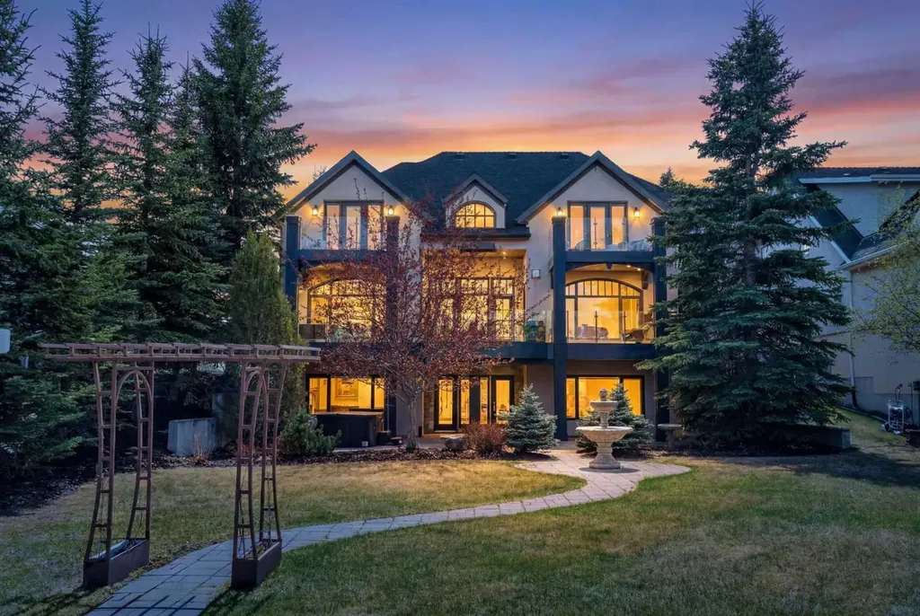 22 Ridge Pointe Heritage Pointe AB T1S 4H1
