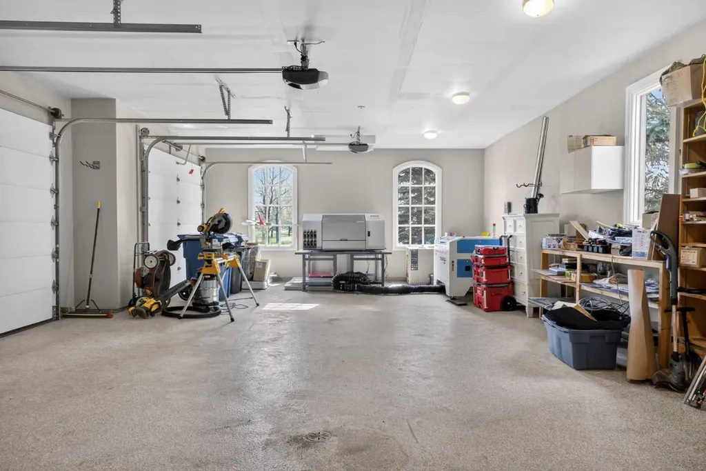 22 Ridge Pointe Heritage Pointe AB T1S 4H1