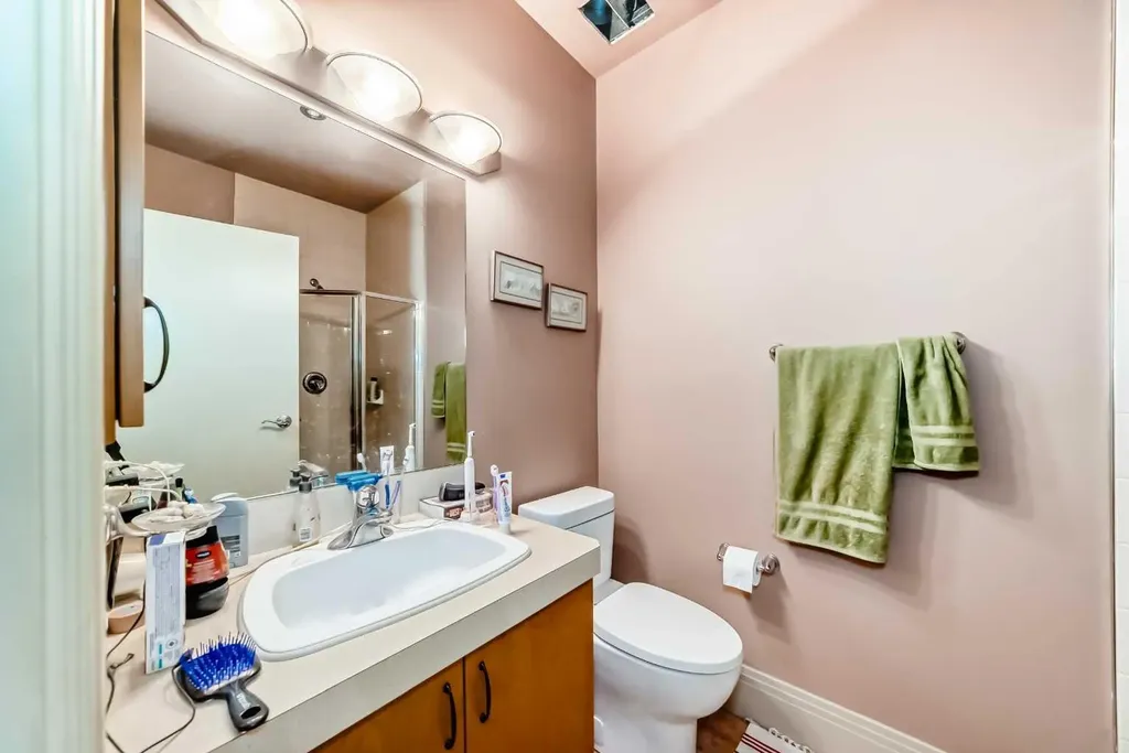 177 9 Street NE Calgary AB T2E 0P4