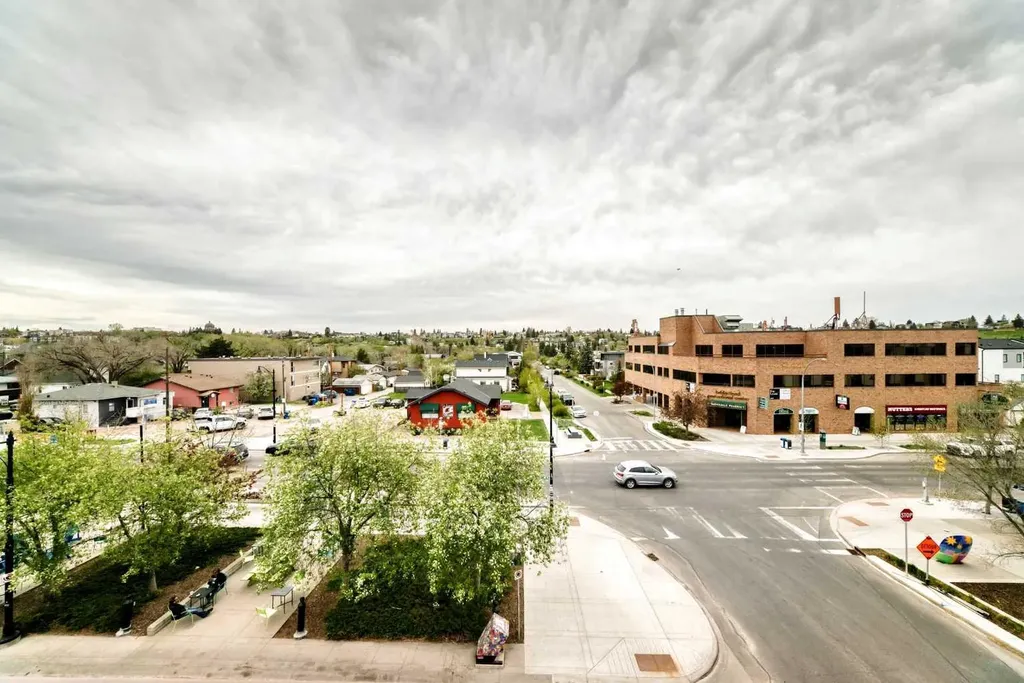 177 9 Street NE Calgary AB T2E 0P4