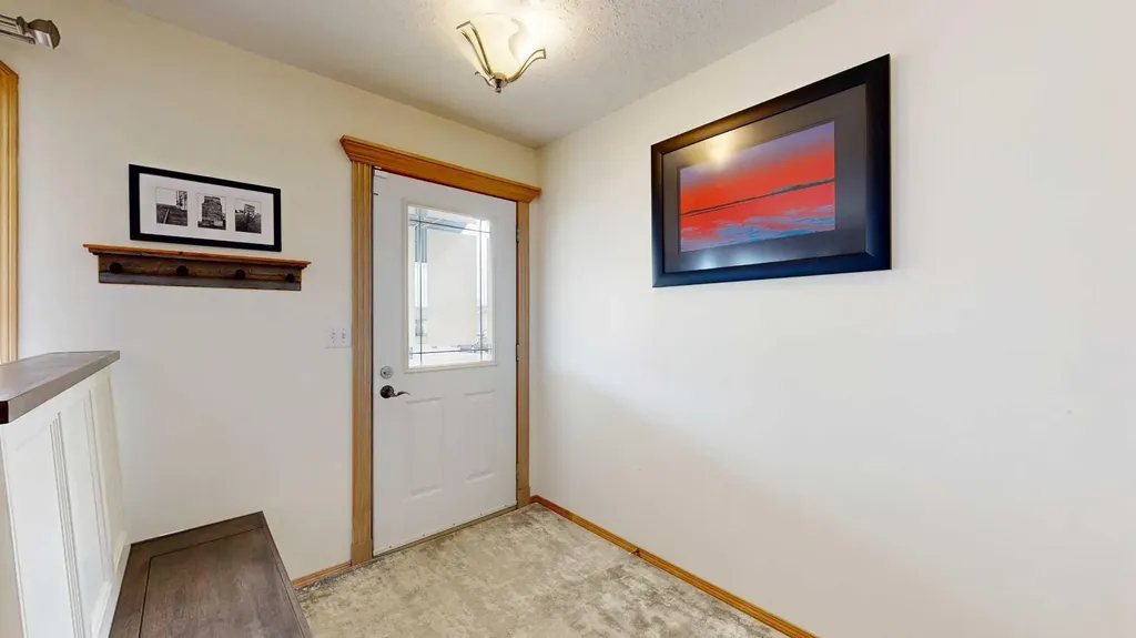 42 Olson Crescent Whitecourt AB T7S 1T9
