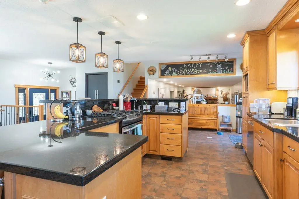 7022 Township Road 120 Rural Cypress County AB T1B 0L1