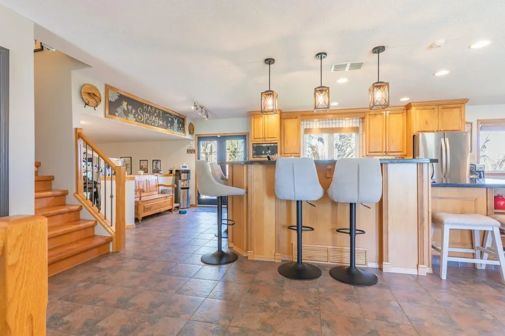 7022 Township Road 120 Rural Cypress County AB T1B 0L1