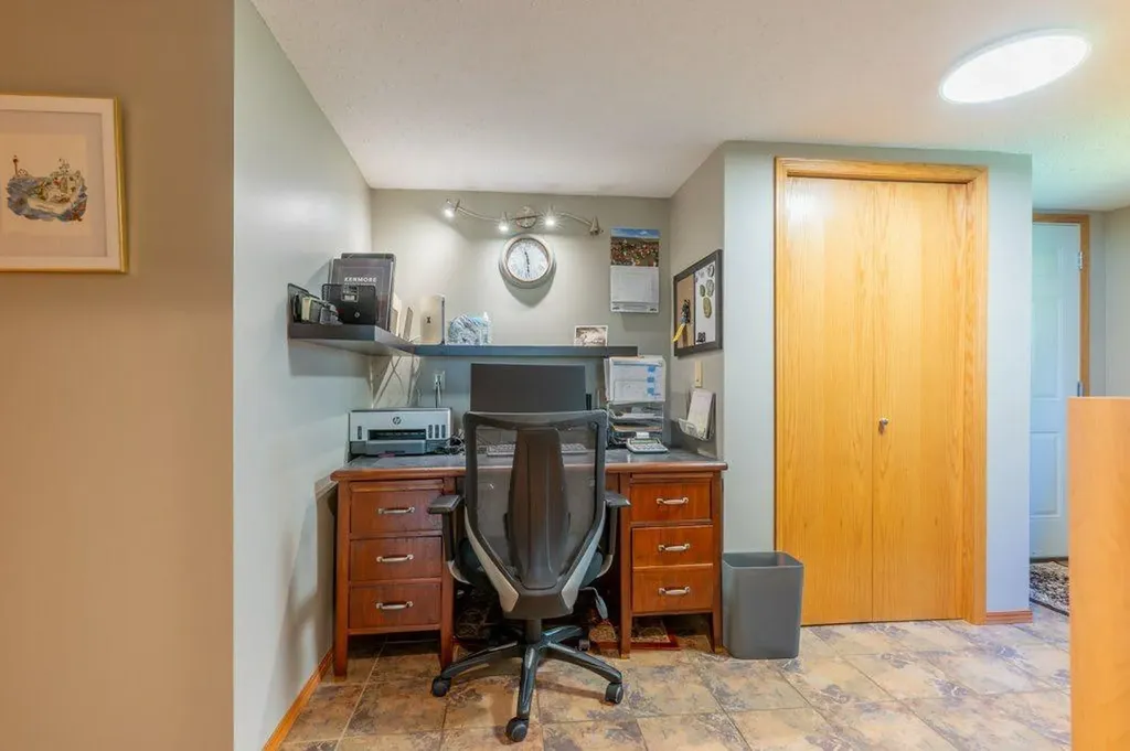 7022 Township Road 120 Rural Cypress County AB T1B 0L1