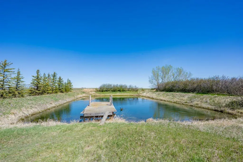 7022 Township Road 120 Rural Cypress County AB T1B 0L1