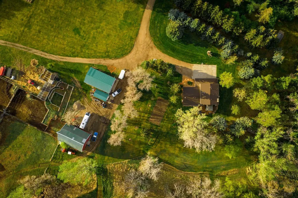 7022 Township Road 120 Rural Cypress County AB T1B 0L1