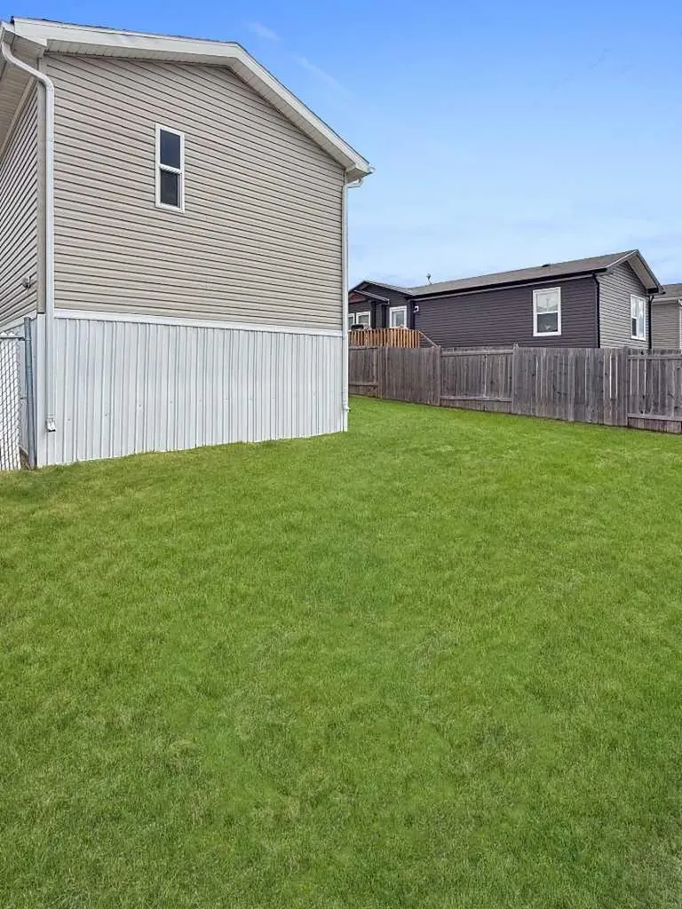 58 Gunderson Drive Whitecourt AB T7S 0C5