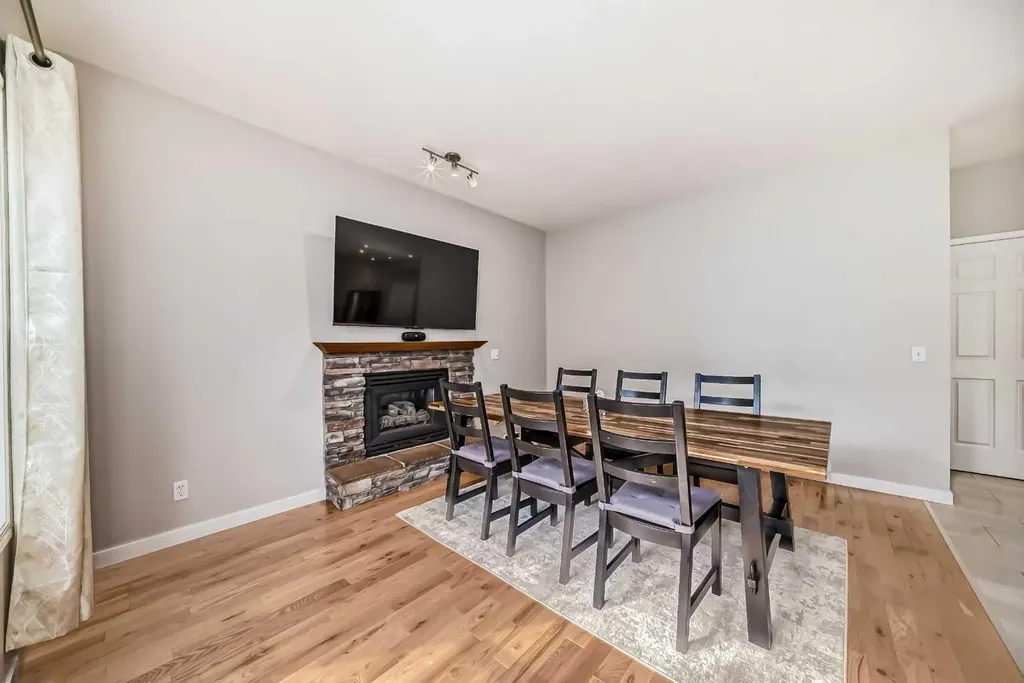 307 Arbour Crest Road NW Calgary AB T3G 4J9