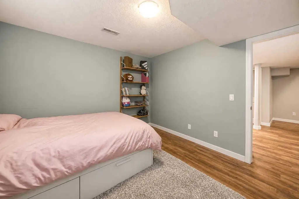 307 Arbour Crest Road NW Calgary AB T3G 4J9