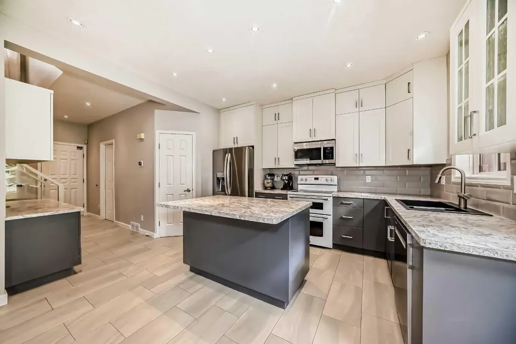 307 Arbour Crest Road NW Calgary AB T3G 4J9
