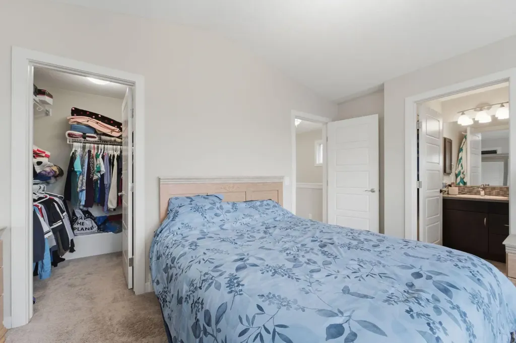 22 Redstone Road NE Calgary AB T3N0M3