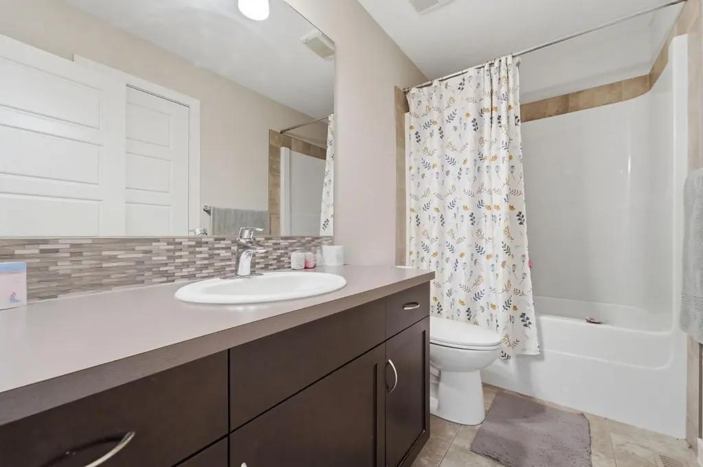 22 Redstone Road NE Calgary AB T3N0M3