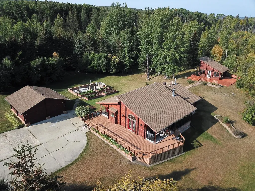 593002A Range Road 121 Rural Woodlands County AB T7S 1P4