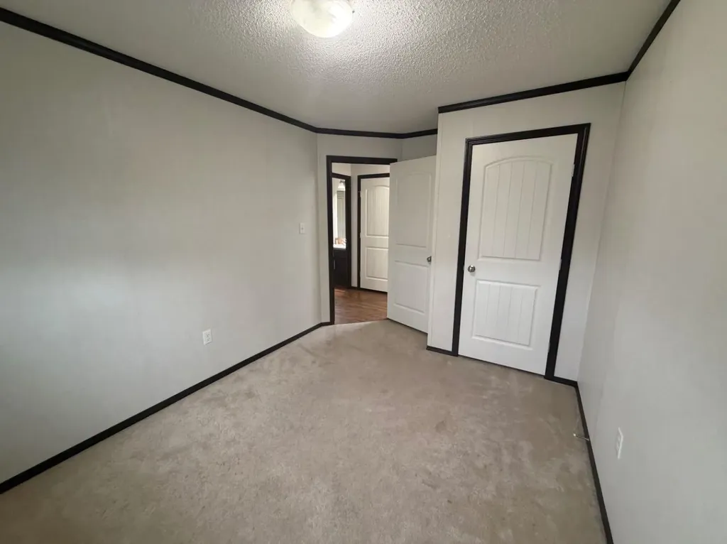 216 3 Street E Lashburn SK S0M1H0
