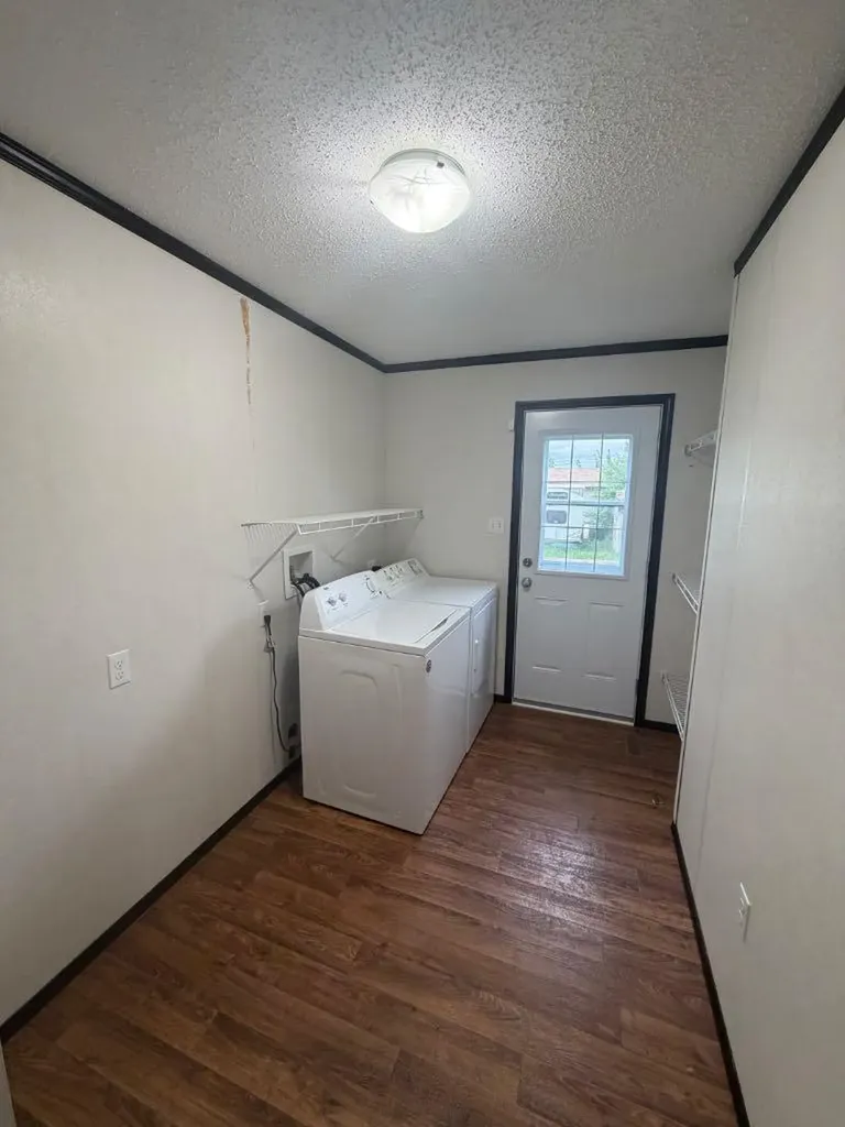 216 3 Street E Lashburn SK S0M1H0