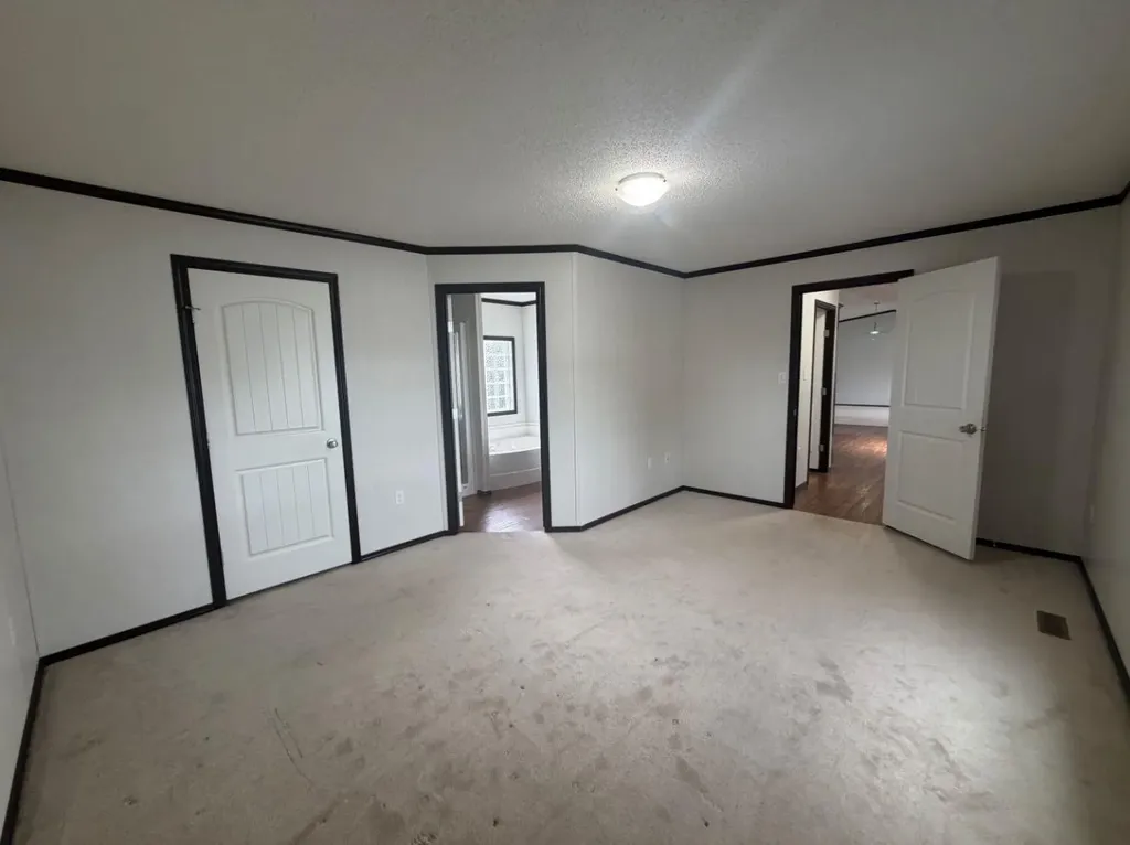 216 3 Street E Lashburn SK S0M1H0