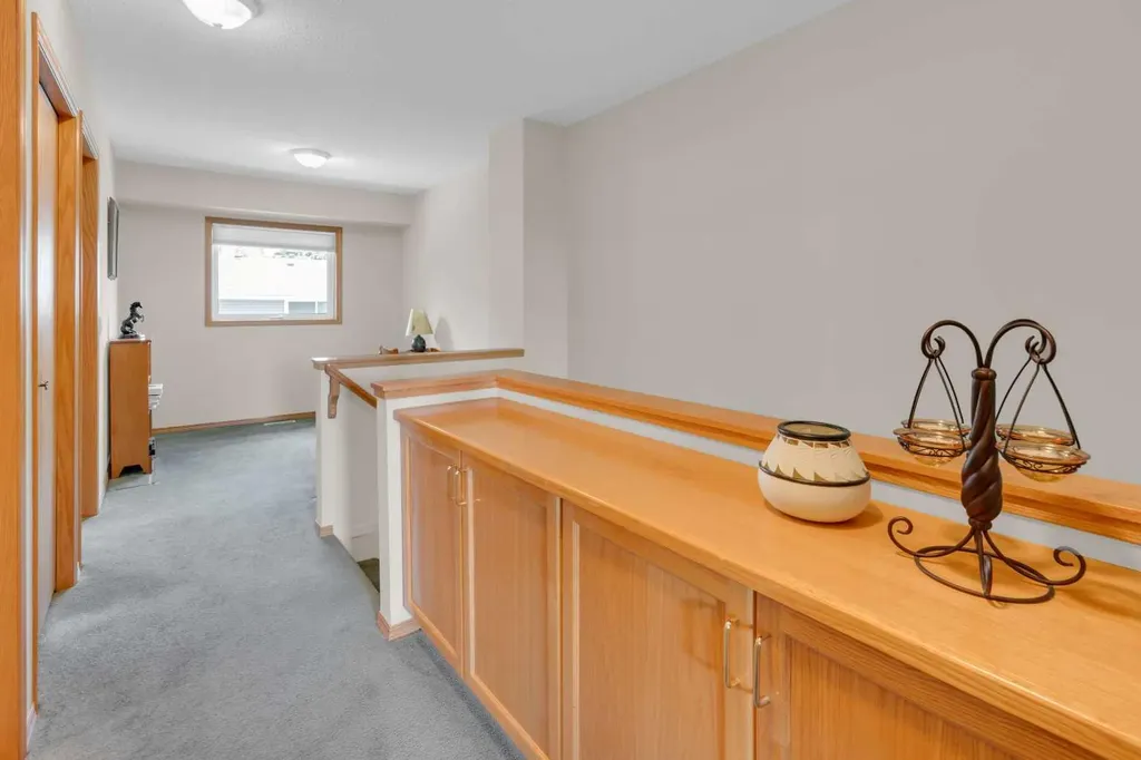 675 Regal Park NE Calgary AB T2E 0S6