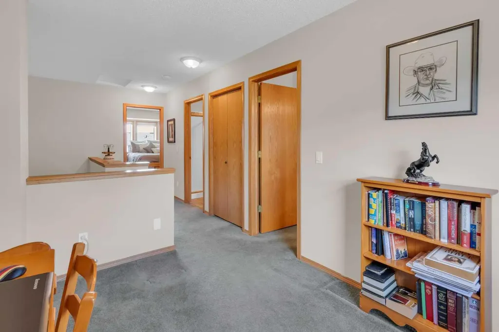 675 Regal Park NE Calgary AB T2E 0S6