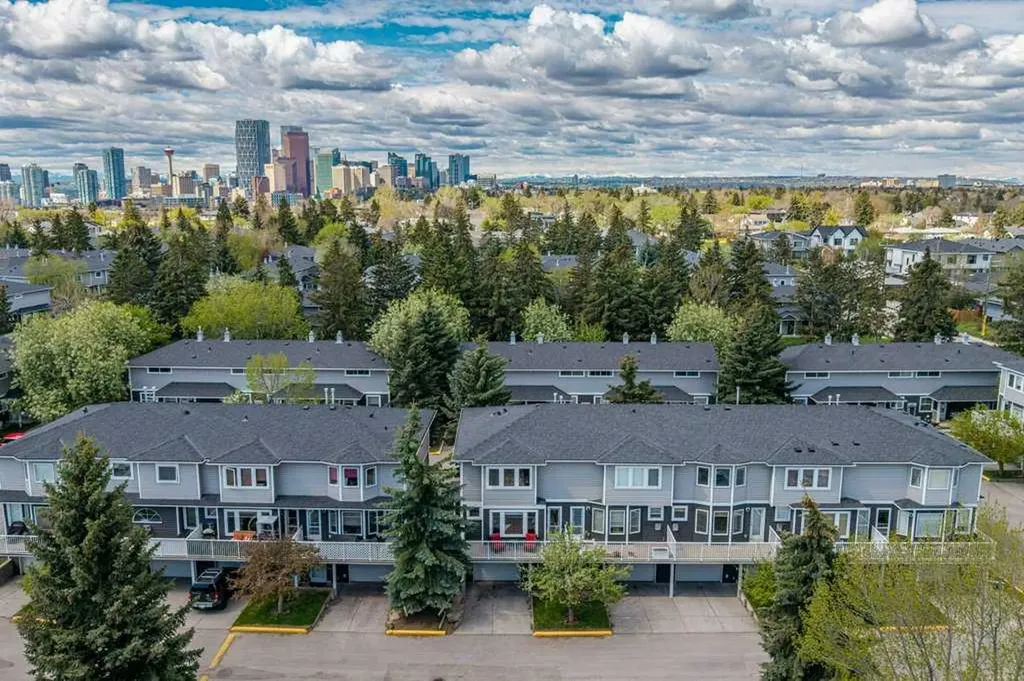 675 Regal Park NE Calgary AB T2E 0S6