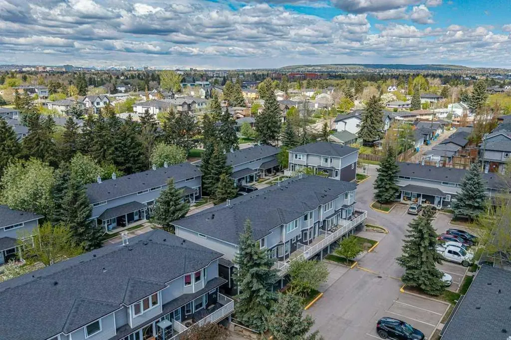 675 Regal Park NE Calgary AB T2E 0S6